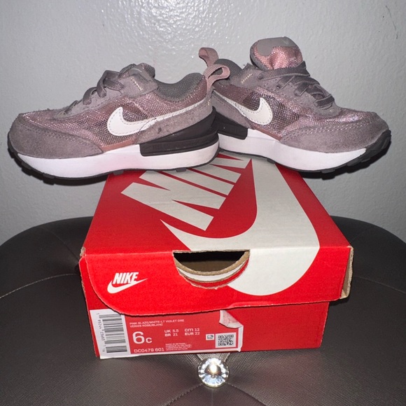 worn Nike waffle one mint condition original box size 6c - Picture 6 of 6